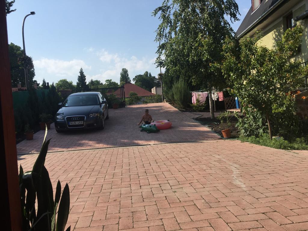 Tamas Apartman Balatonfoeldvar Sziveben- Egesz Evben Nyitva! Εξωτερικό φωτογραφία